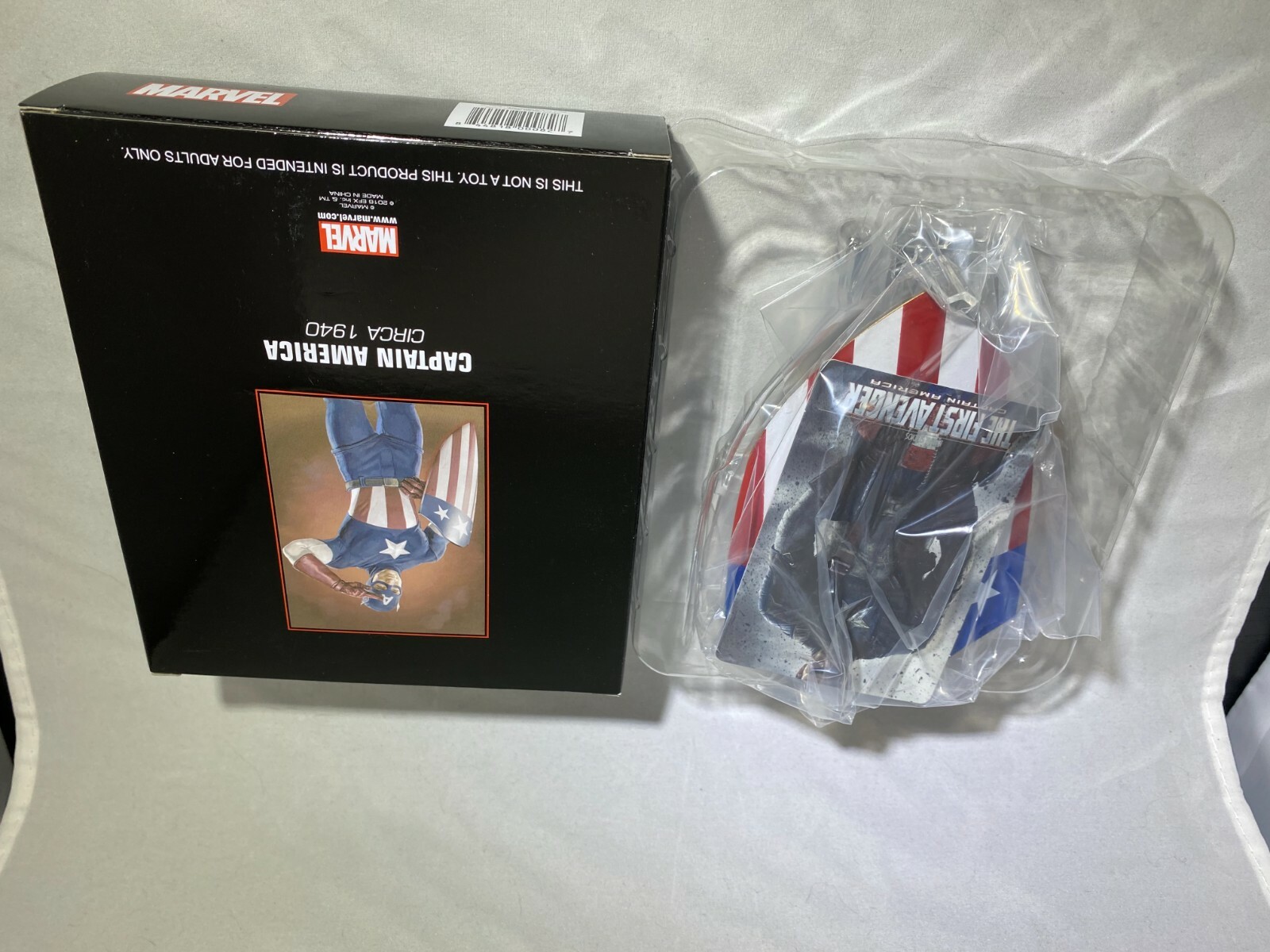 1940’s The First Avenger Captain America Shield 1:6 Scaled Replica Loot Crate